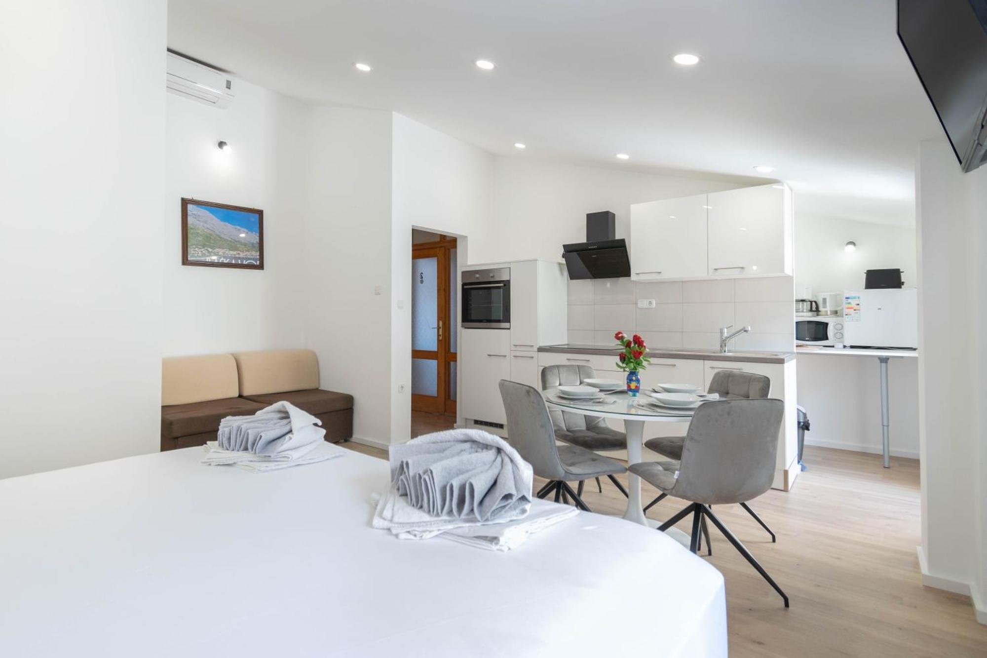Apartment Kristina Dujmovic Baška Voda Exteriér fotografie