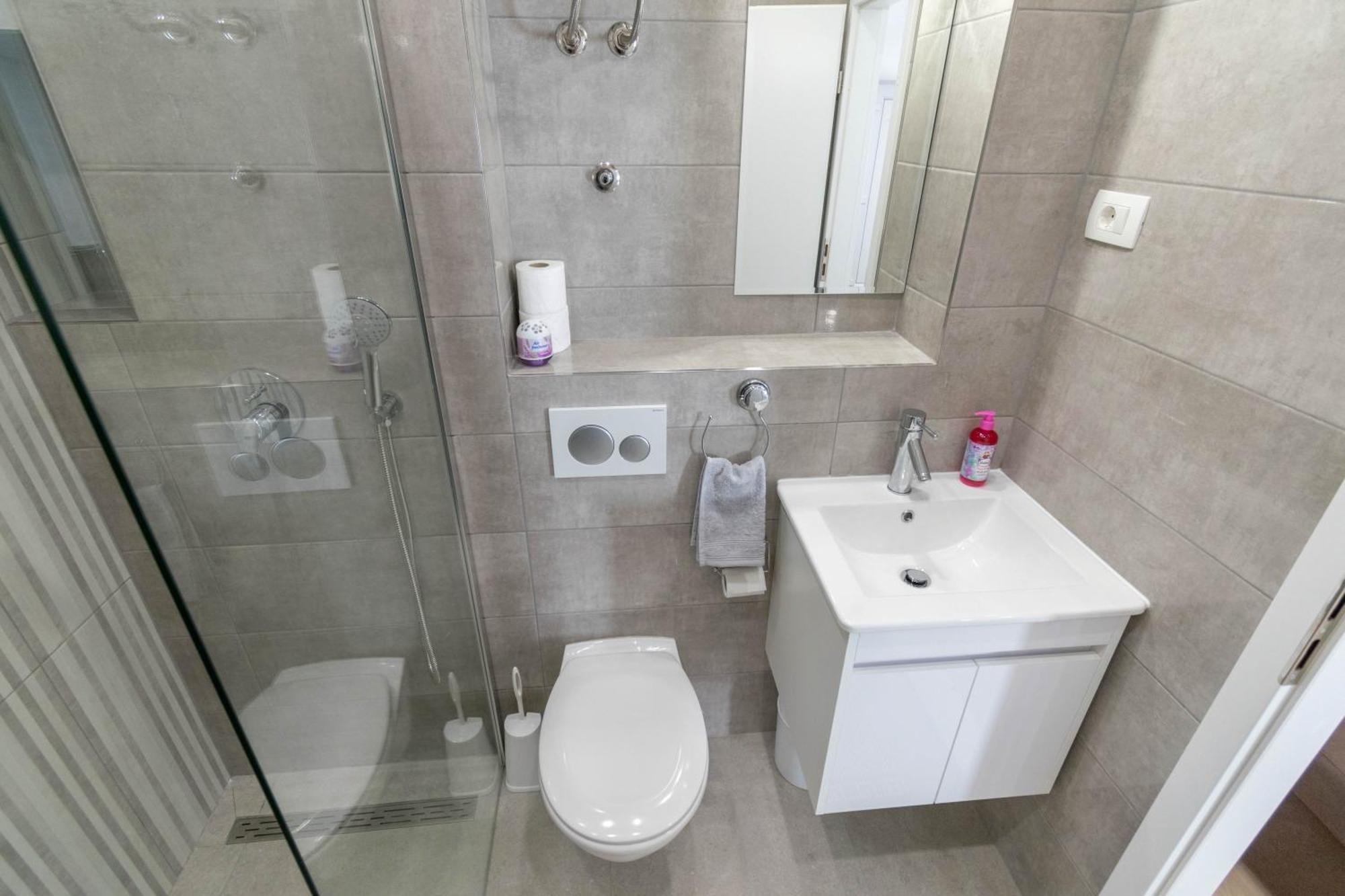 Apartment Kristina Dujmovic Baška Voda Exteriér fotografie