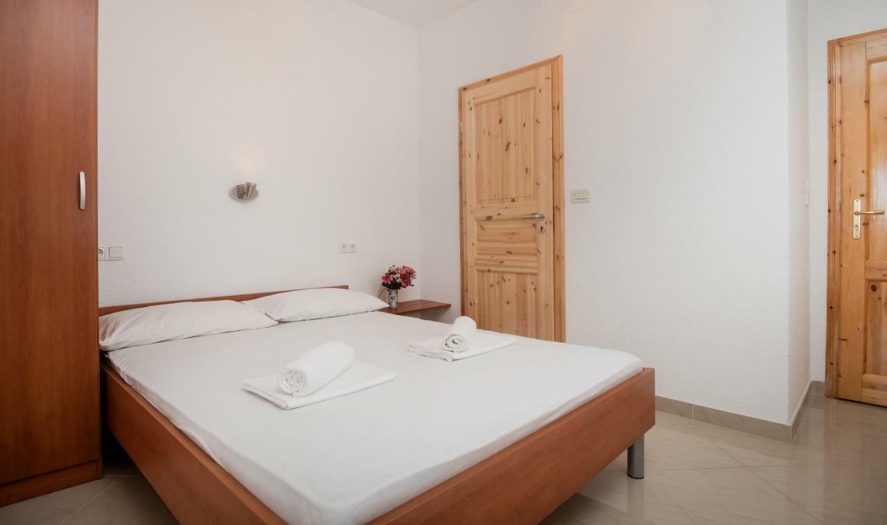 Apartment Kristina Dujmovic Baška Voda Exteriér fotografie